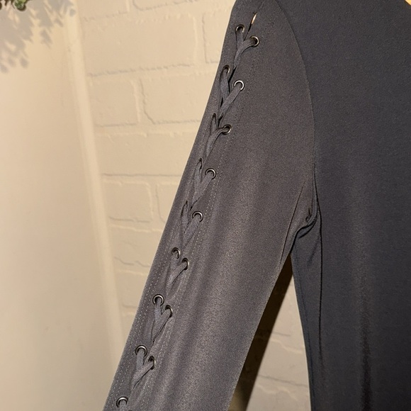 Velvet gray dress graham & Spencer Long Sleeve with Lace-Up Detail XS NEW - Picture 6 of 6